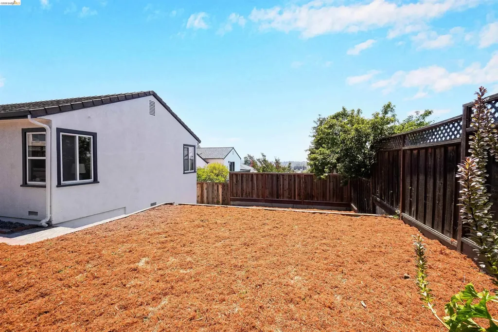 18421 Magee Way Castro Valley CA 94546