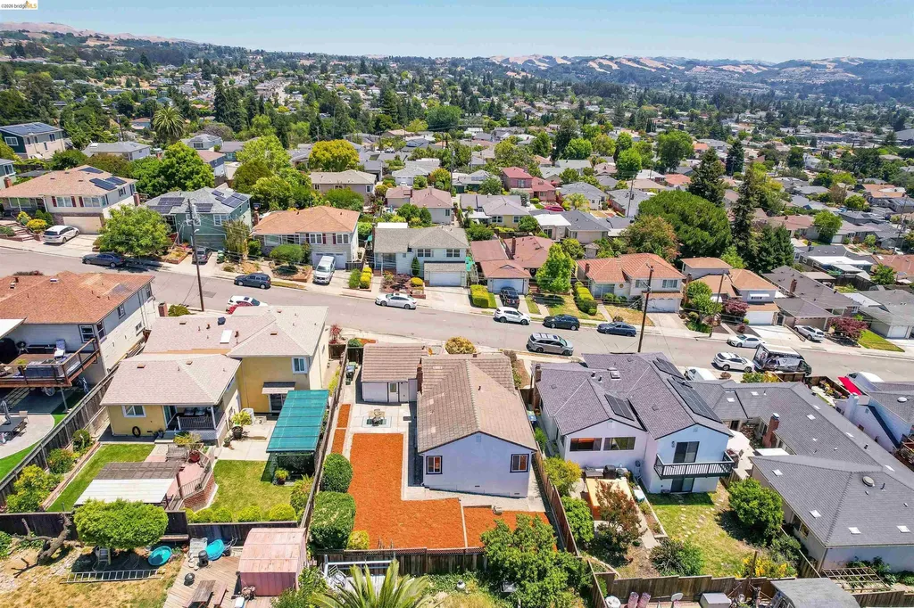 18421 Magee Way Castro Valley CA 94546