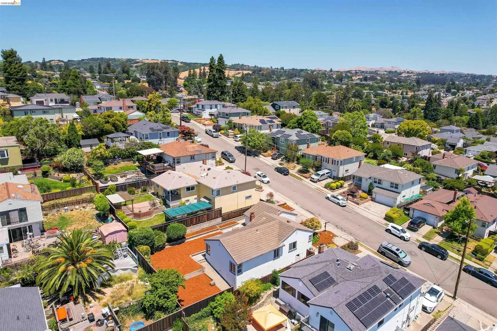 18421 Magee Way Castro Valley CA 94546