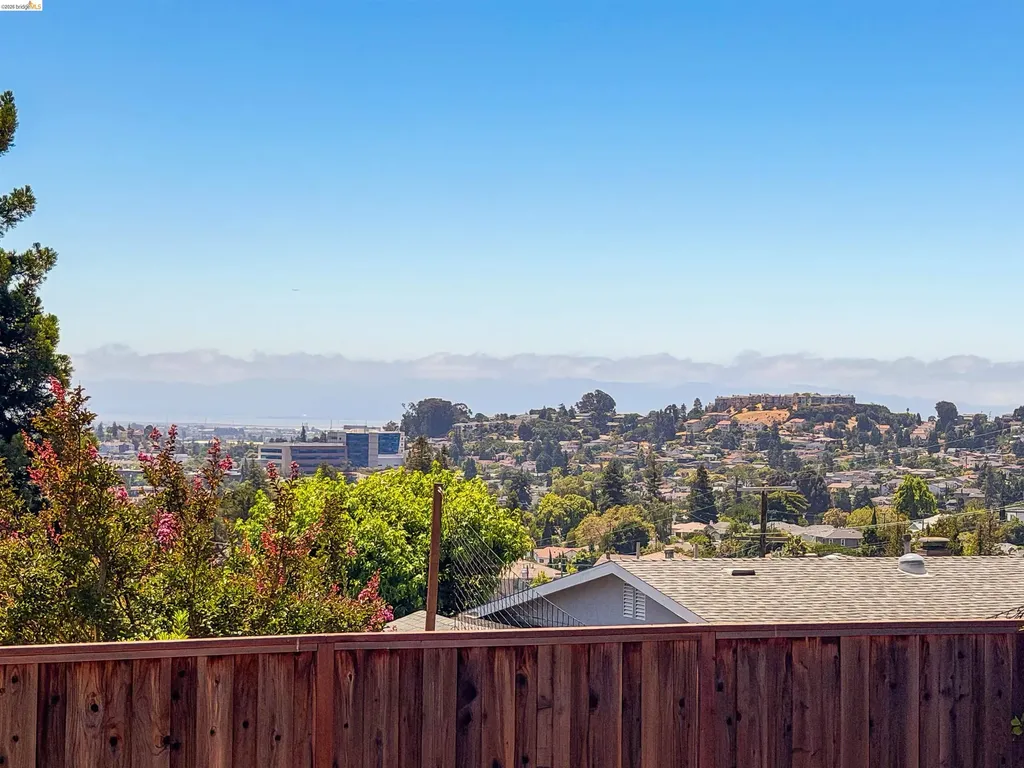 18421 Magee Way Castro Valley CA 94546