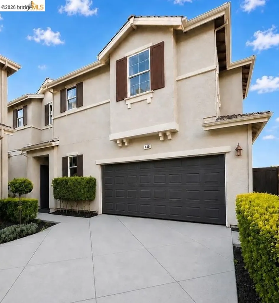 619 Falling Star Drive Martinez CA 94553