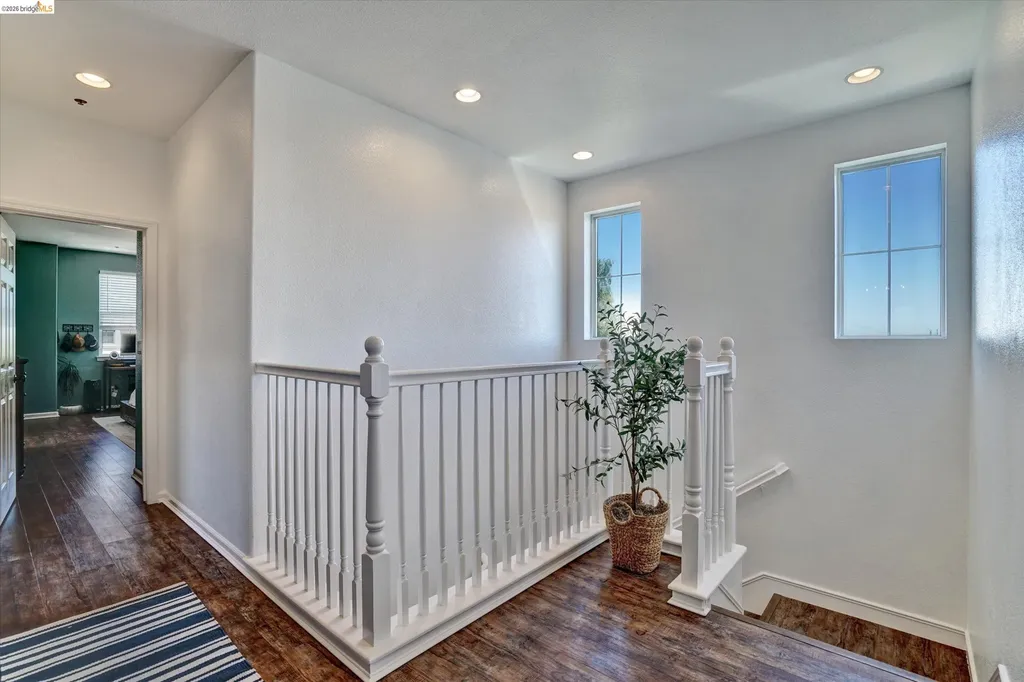 619 Falling Star Drive Martinez CA 94553