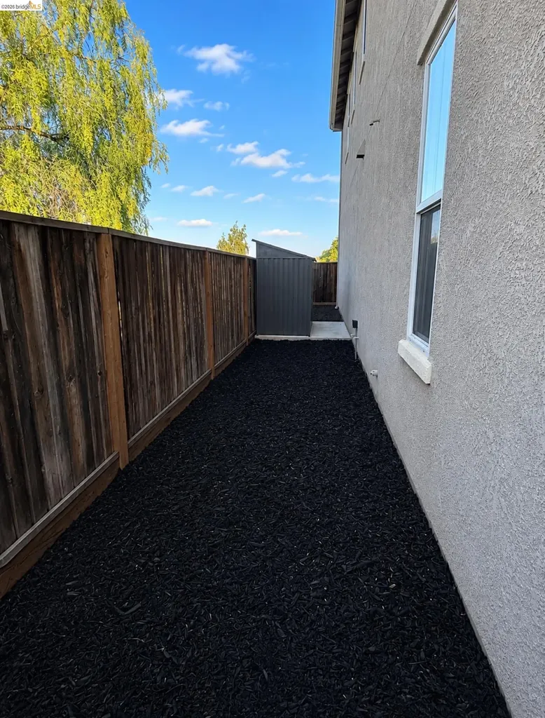 619 Falling Star Drive Martinez CA 94553