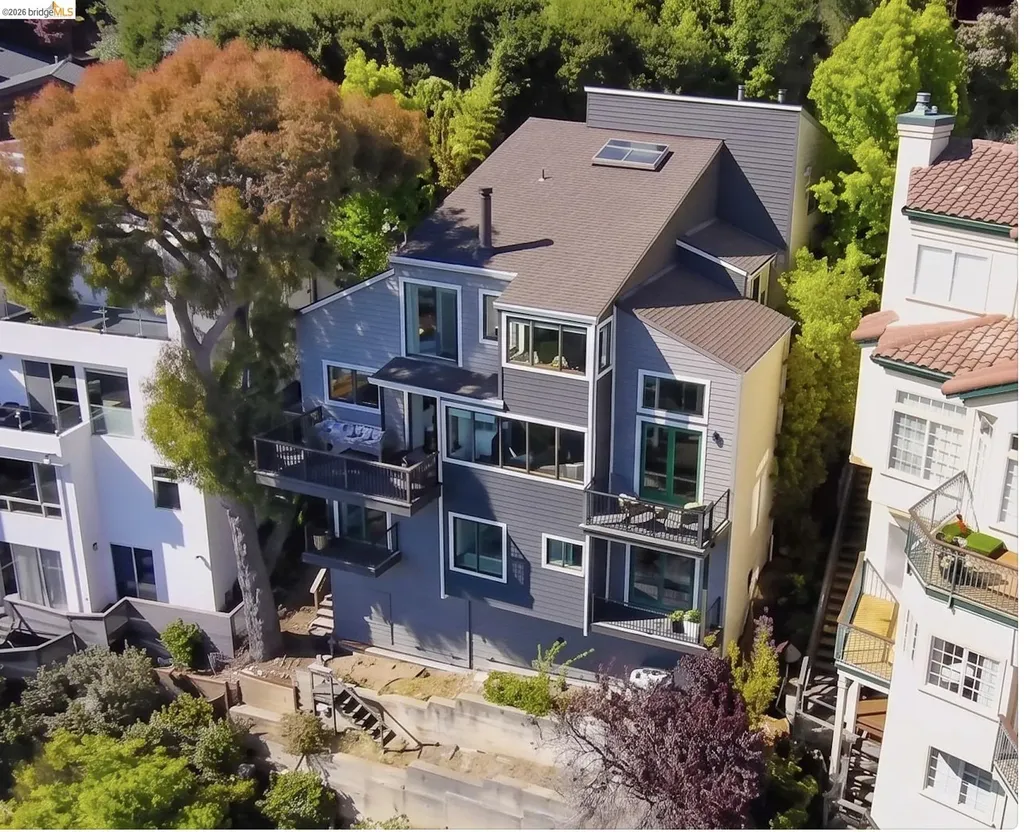 Berkeley CA, 267 Gravatt Drive