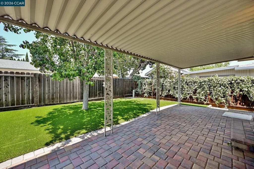 2412 Desrys Boulevard Antioch CA 94509
