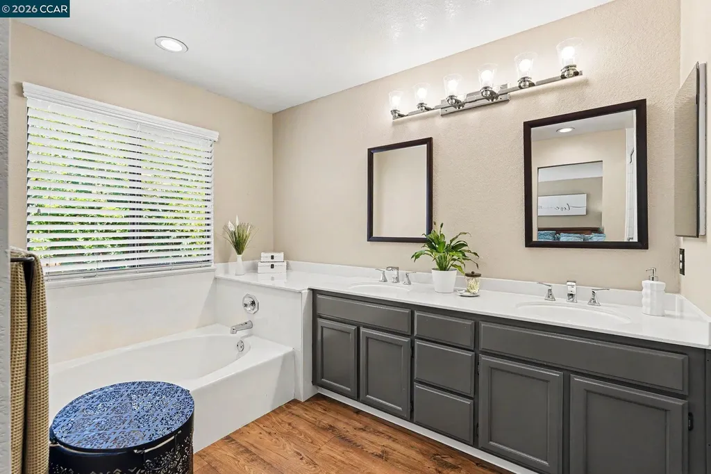 2259 Foxhill Drive Martinez CA 94553