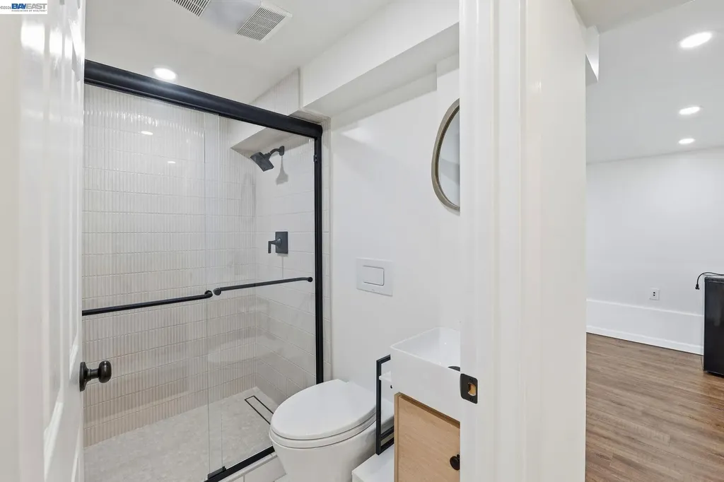 780 Goettingen Street San Francisco CA 94134