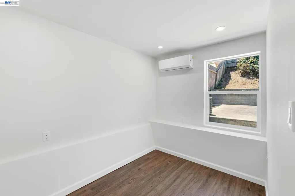 780 Goettingen Street San Francisco CA 94134