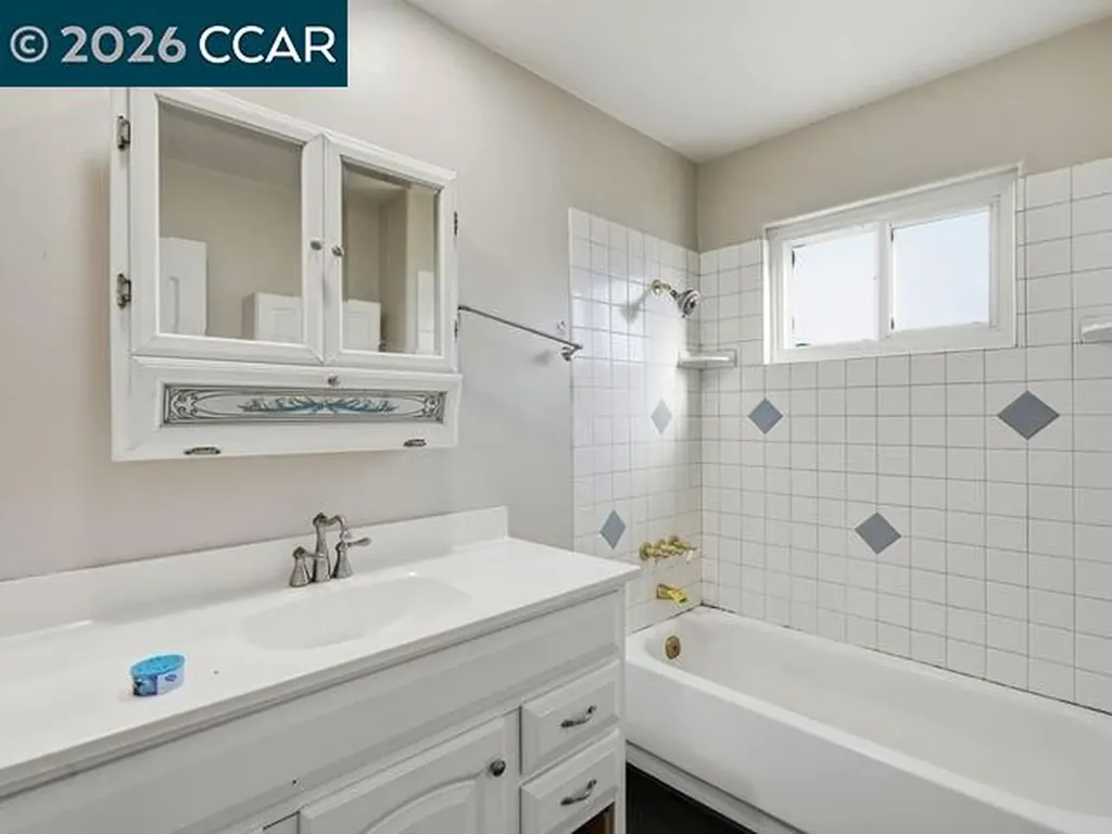 200 Tanganyka Court Antioch CA 94509