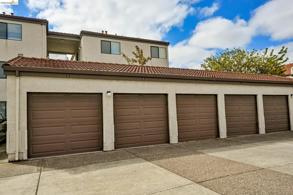 21103 Gary Drive Hayward CA 94546