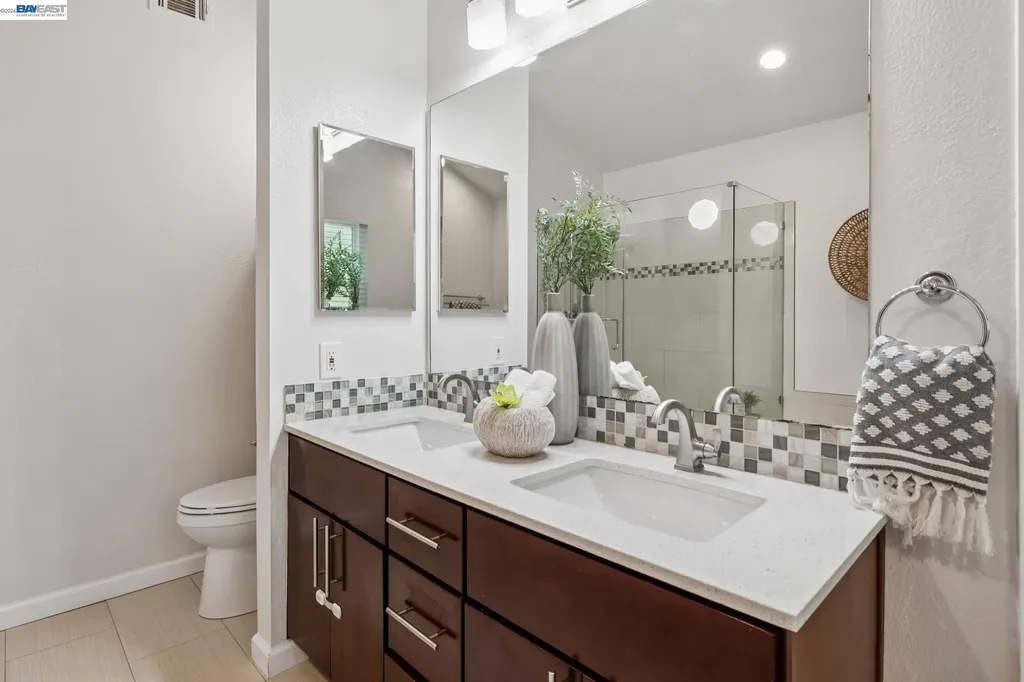 28086 Thorup Lane Hayward CA 94542