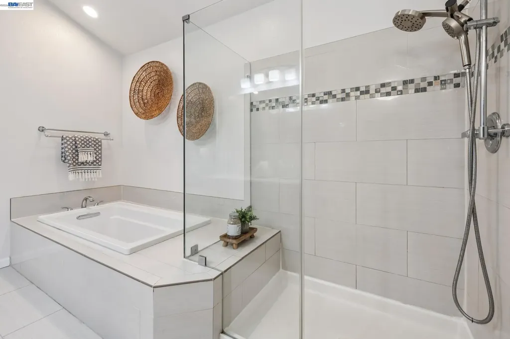 28086 Thorup Lane Hayward CA 94542
