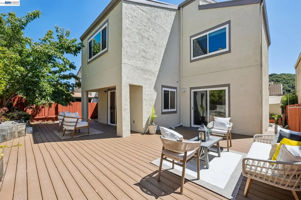 28086 Thorup Lane Hayward CA 94542