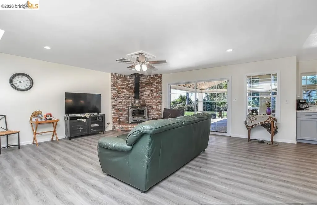 1700 Eureka Avenue Brentwood CA 94513