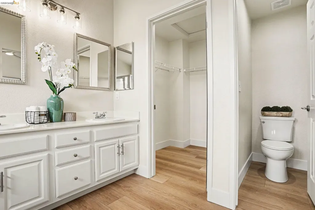 25570 Brookshire Drive Castro Valley CA 94552
