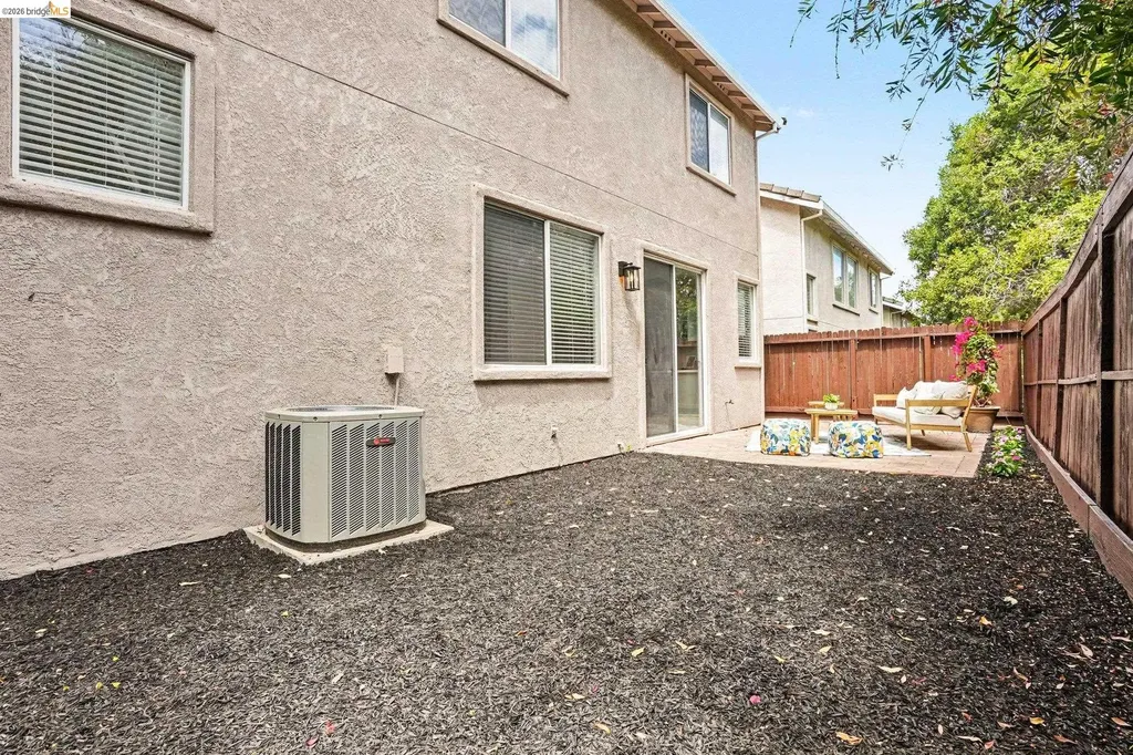 25570 Brookshire Drive Castro Valley CA 94552