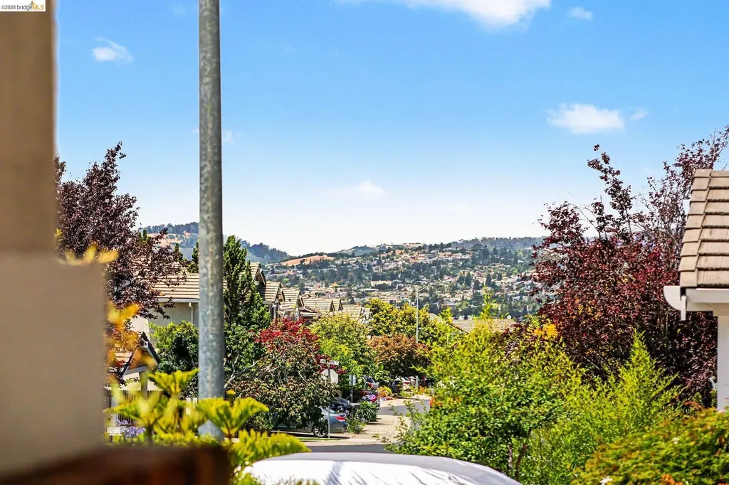 25570 Brookshire Drive Castro Valley CA 94552