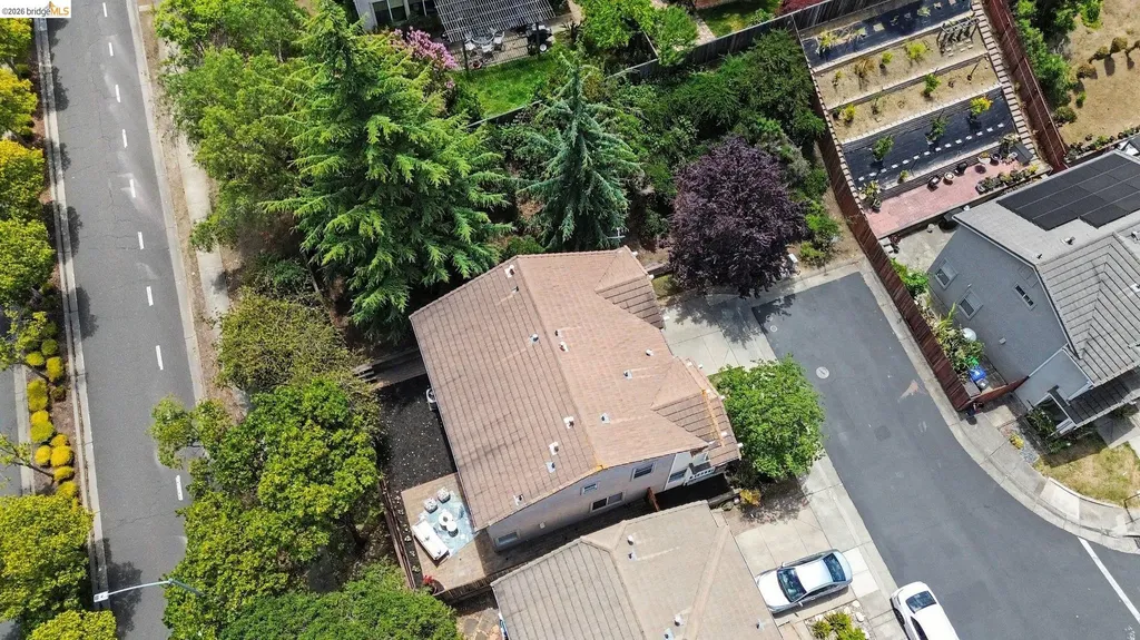 25570 Brookshire Drive Castro Valley CA 94552