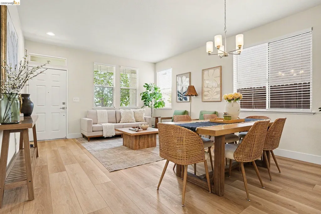 25570 Brookshire Drive Castro Valley CA 94552