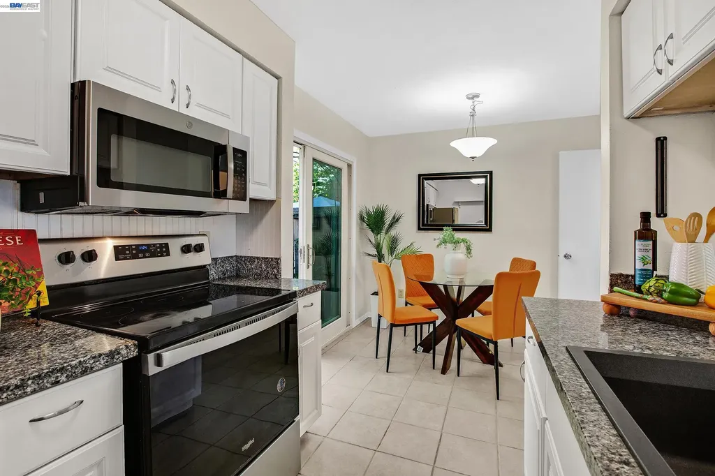 38623 Cherry Lane Fremont CA 94536