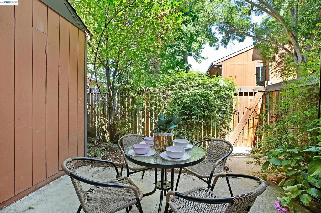 38623 Cherry Lane Fremont CA 94536
