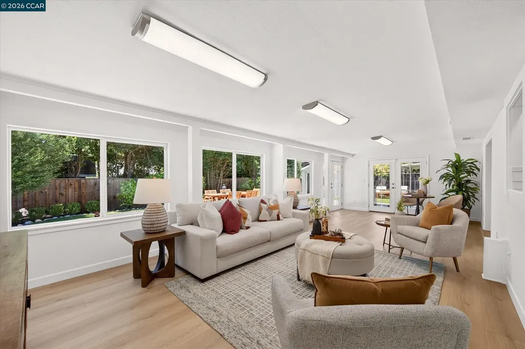 160 Cleopatra Drive Pleasant Hill CA 94523