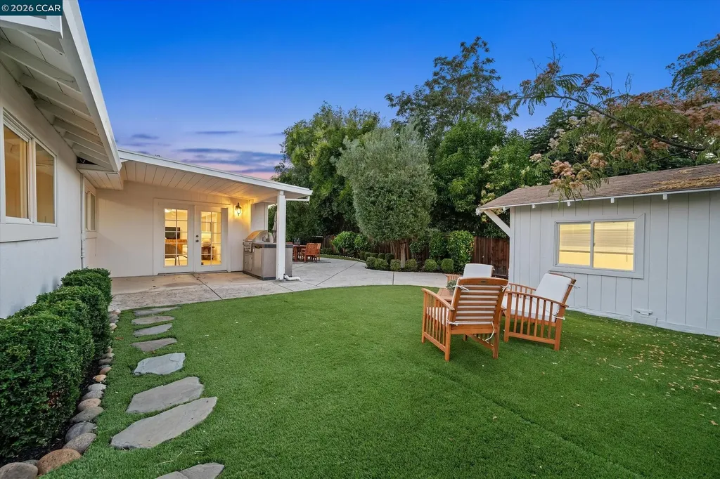 160 Cleopatra Drive Pleasant Hill CA 94523