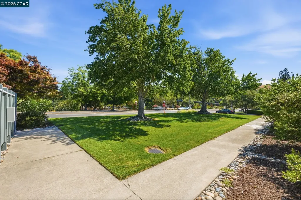 1109 Golden Rain Road Walnut Creek CA 94595