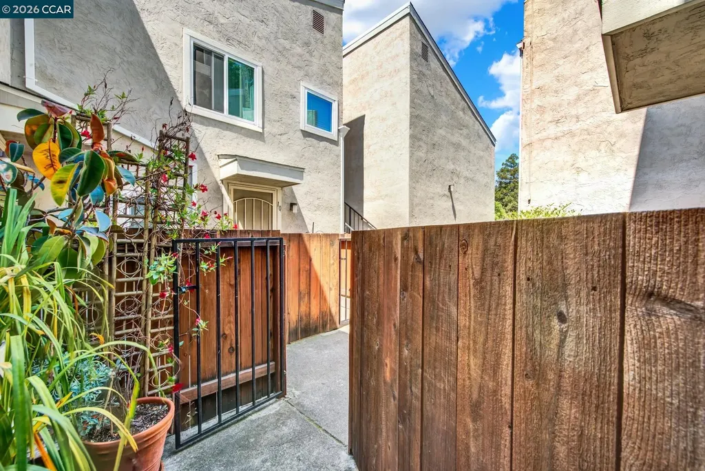 1896 San Vincente Drive Concord CA 94519