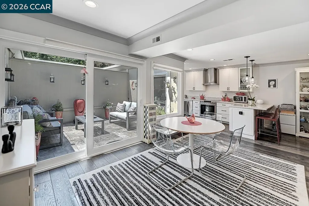 1124 Oakmont Drive Walnut Creek CA 94595