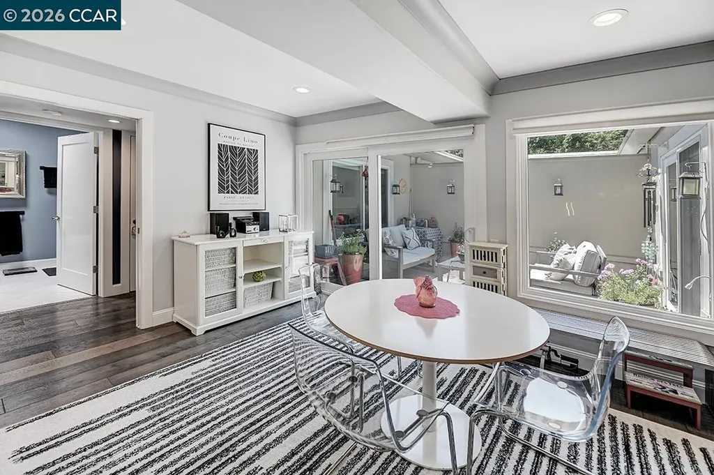 1124 Oakmont Drive Walnut Creek CA 94595