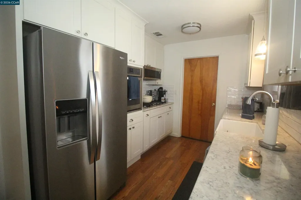 911 Benicia Road Vallejo CA 94591