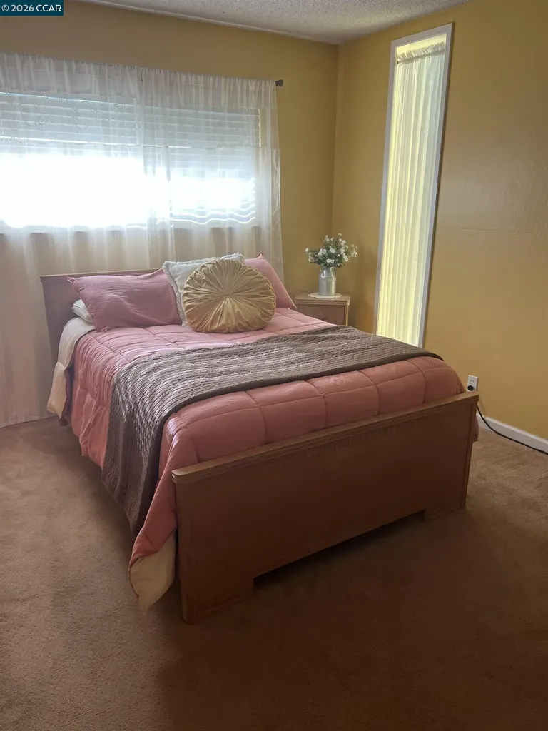 911 Benicia Road Vallejo CA 94591
