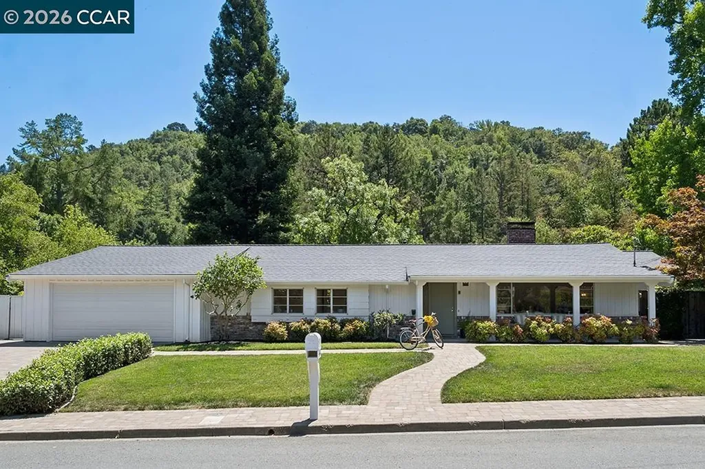 3435 Black Hawk Road Lafayette CA 94549