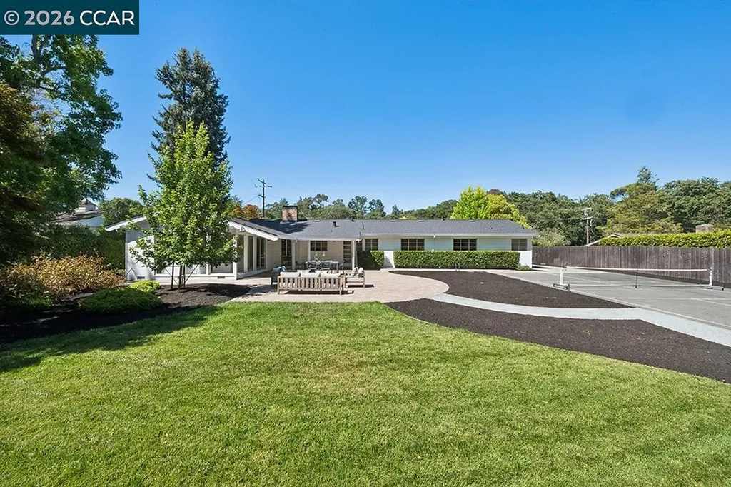 3435 Black Hawk Road Lafayette CA 94549