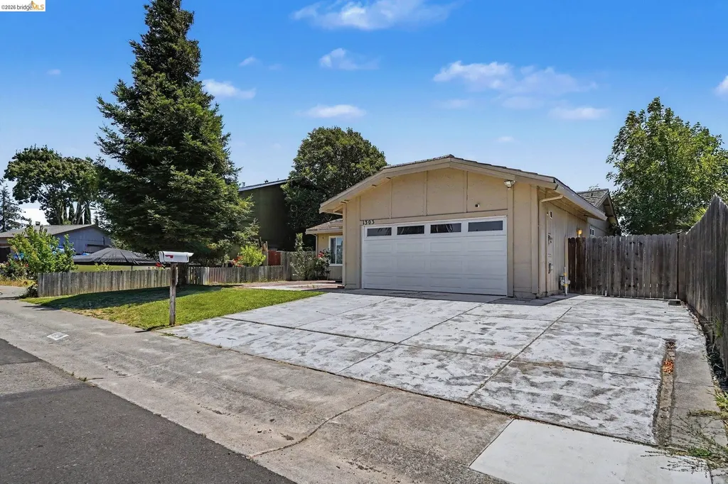 1303 Crane Drive Suisun City CA 94585