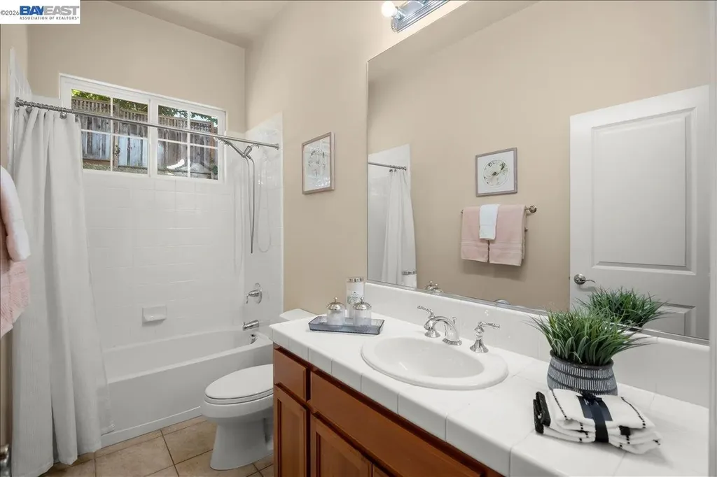 290 Snider Court Livermore CA 94550