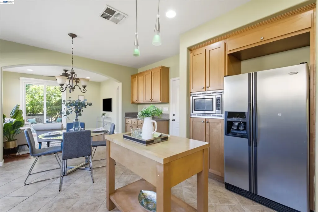 6010 Hillbrook Place Dublin CA 94568