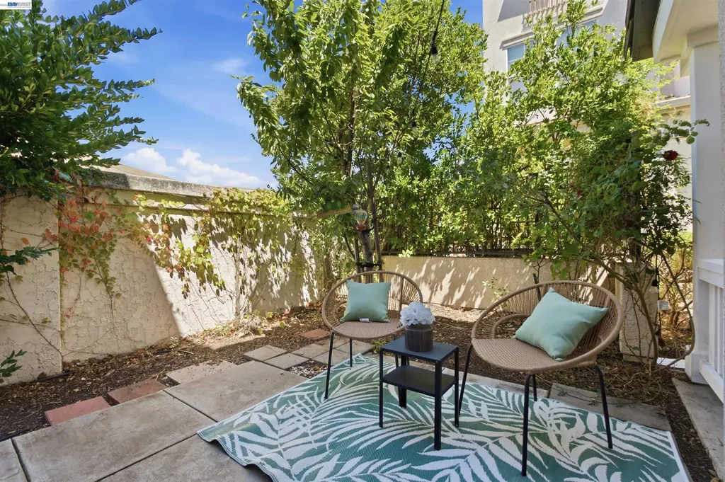 6010 Hillbrook Place Dublin CA 94568