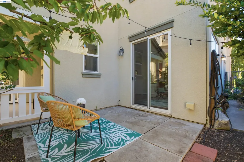 6010 Hillbrook Place Dublin CA 94568