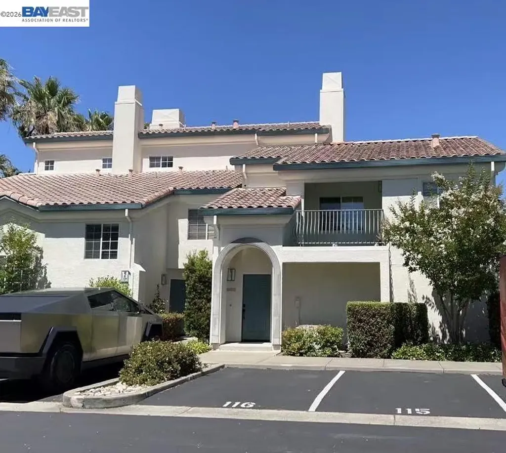 39313 Del Oro Terraza Fremont CA 94538