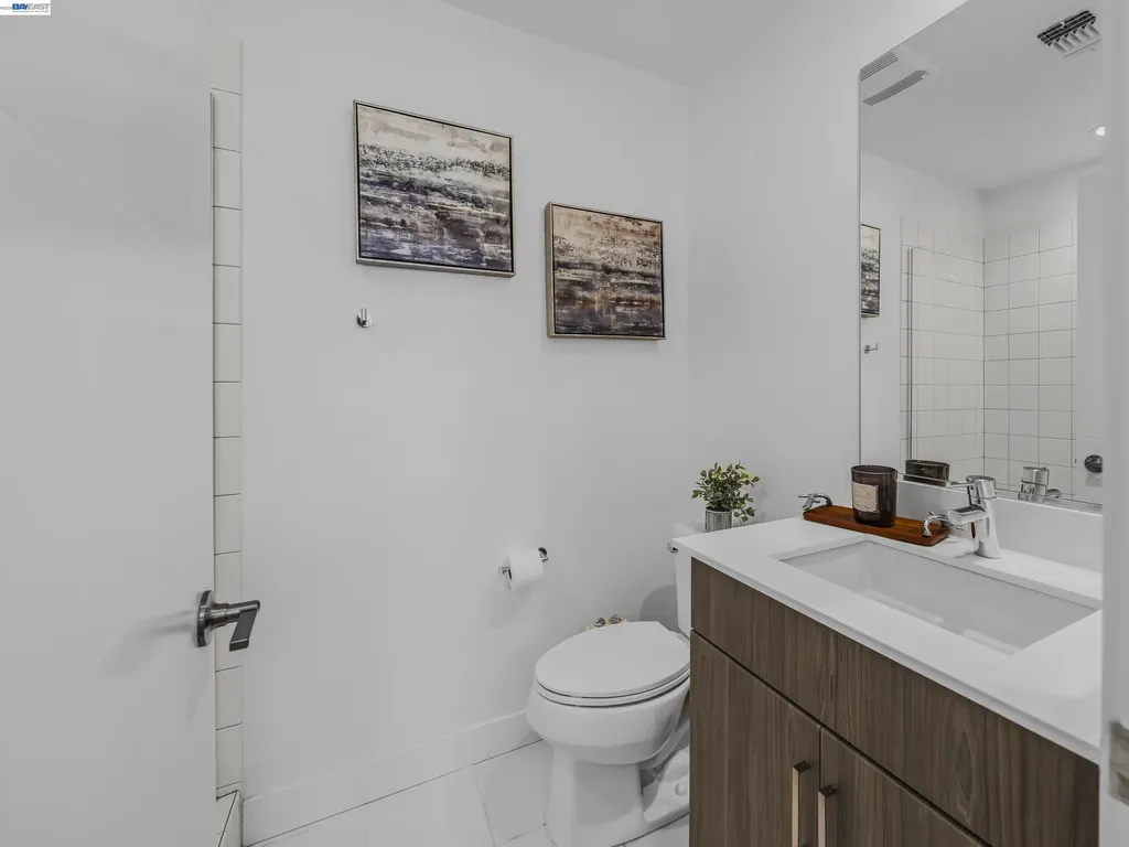 2309 Myrtle Street Oakland CA 94607