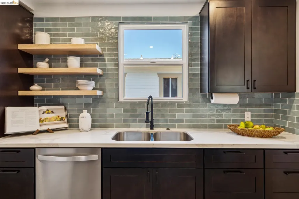 1151 58th Avenue Oakland CA 94621