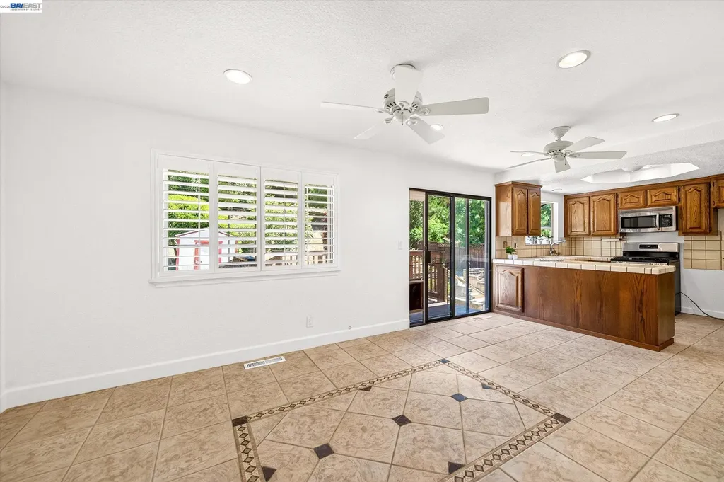 5775 Cold Water Drive Castro Valley CA 94552