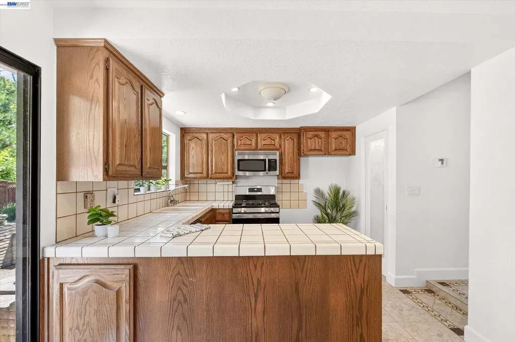 5775 Cold Water Drive Castro Valley CA 94552