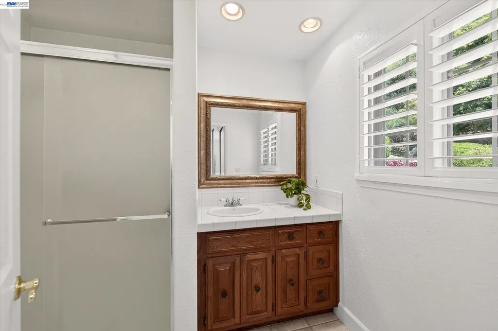 5775 Cold Water Drive Castro Valley CA 94552