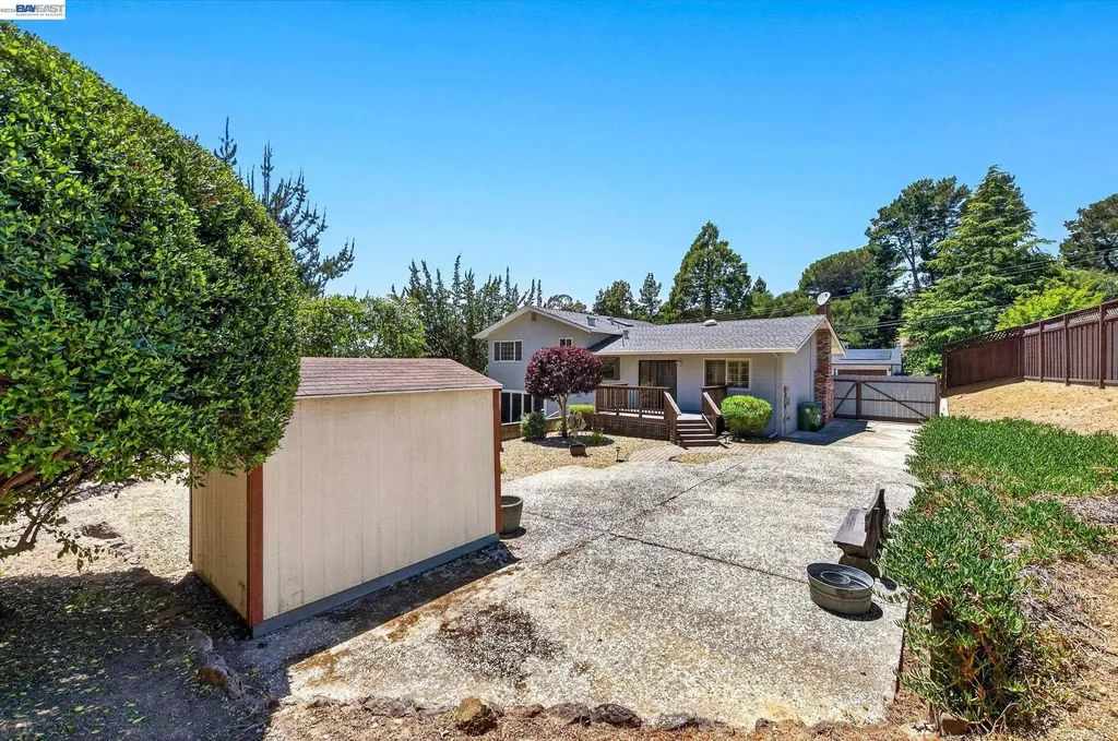 5775 Cold Water Drive Castro Valley CA 94552