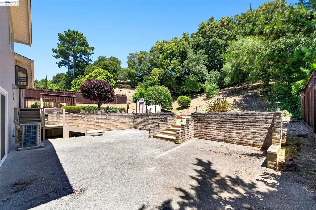 5775 Cold Water Drive Castro Valley CA 94552