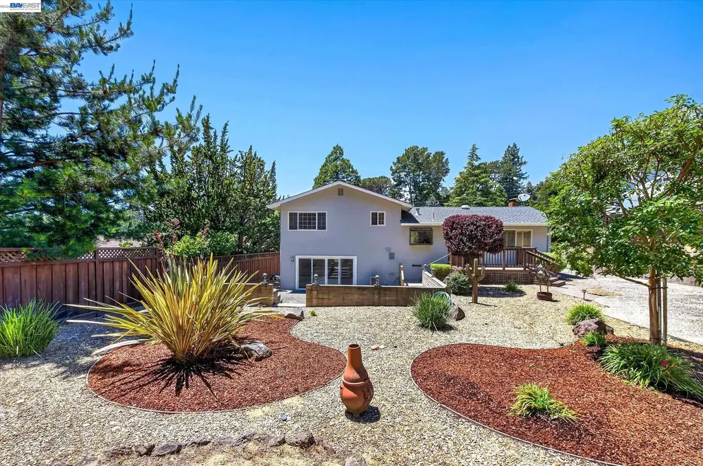 5775 Cold Water Drive Castro Valley CA 94552