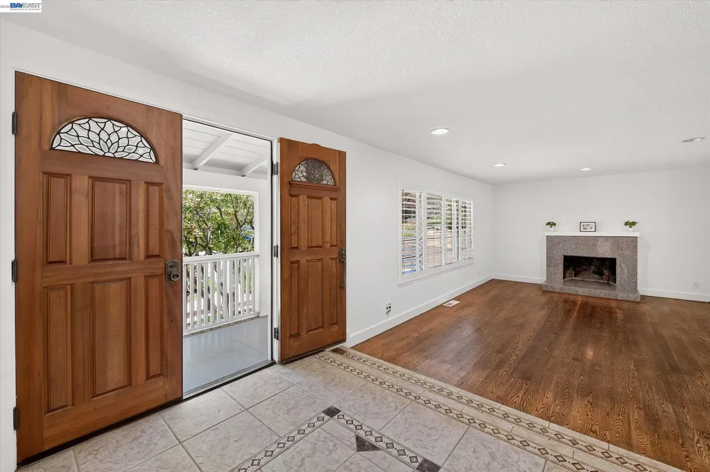 5775 Cold Water Drive Castro Valley CA 94552